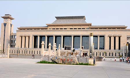 駐馬店市（shì）黃淮學院